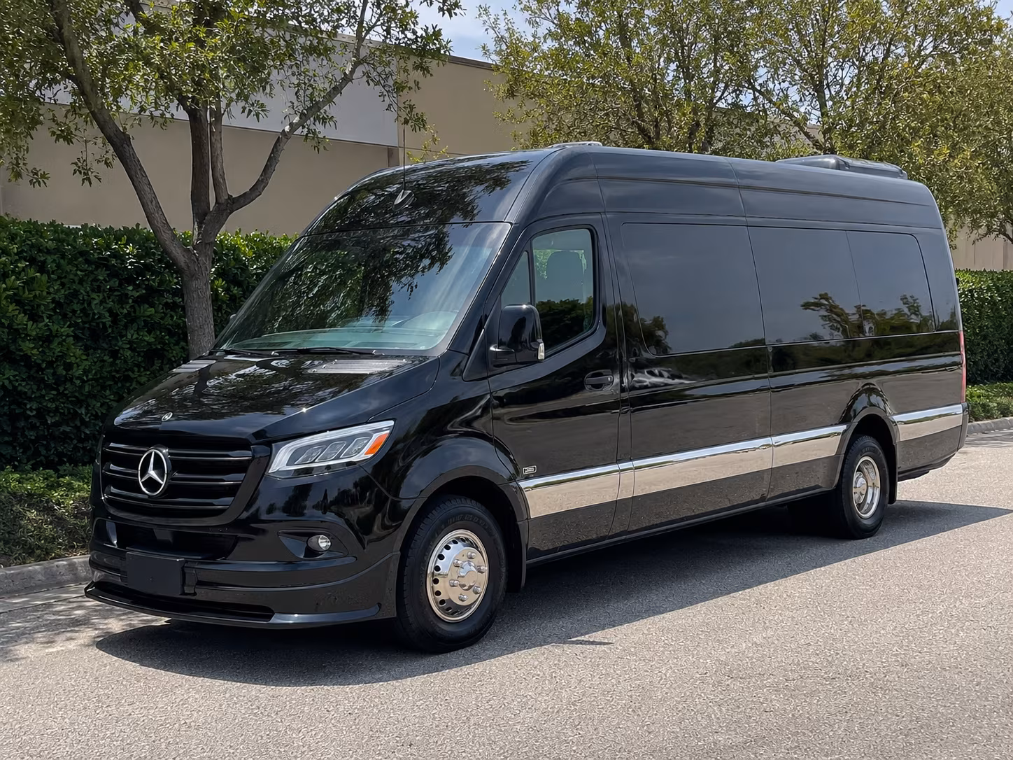 compton wine tour transportation