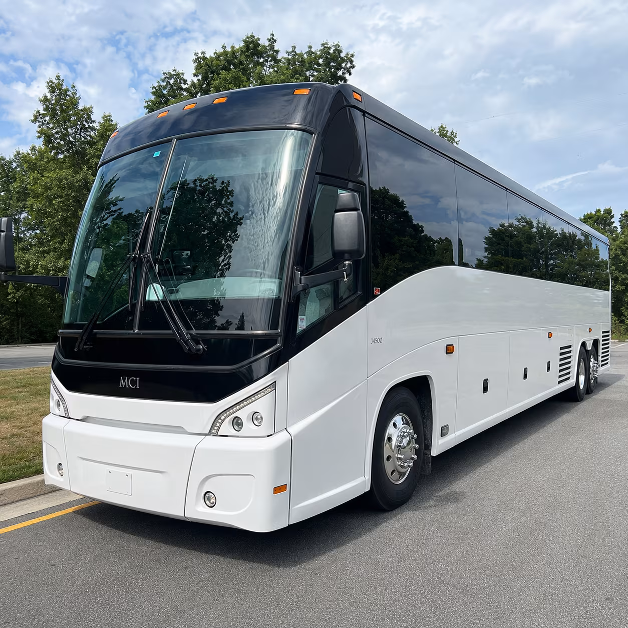 conference convention shuttle buses between compton and downtown la