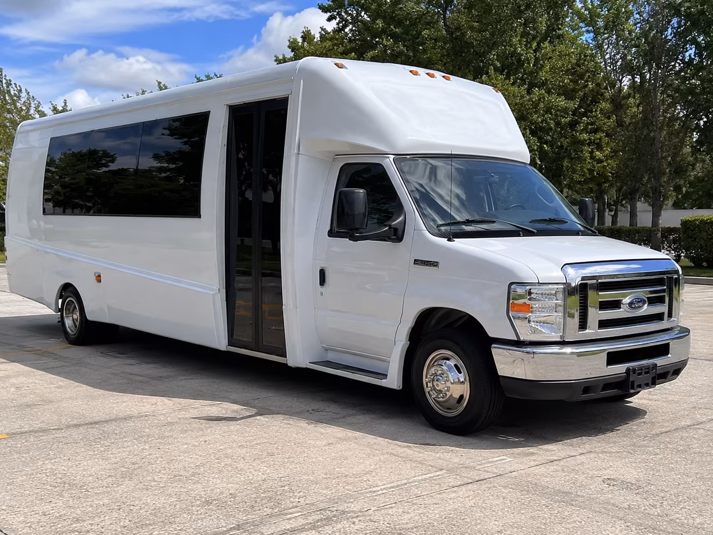 party buses for bachelorette and birthday wine tours from compton