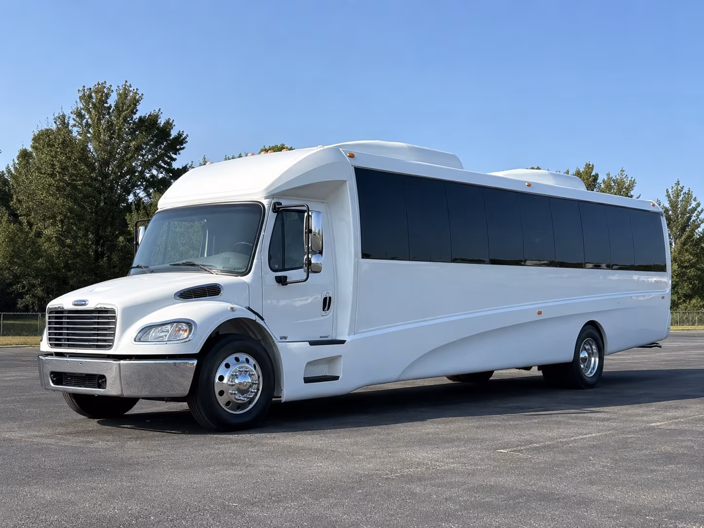 party buses for compton prom night that keep the energy going all night long